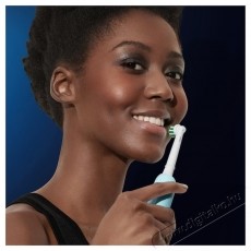 Oral-B Pro elektromos fogkefe készlet, 3D tisztítás, 3 program, 1 kefefej, fekete/kék, 2 db Szépségápolás / Egészség - Száj / fog ápolás - Elektromos fogkefe - 531181