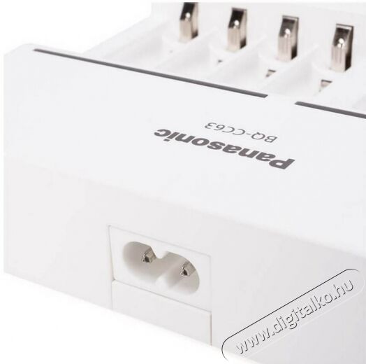 PANASONIC Eneloop BQ-CC63 akku töltő Akkuk és töltők - Elem méretű akku és töltő - Töltő - 336531