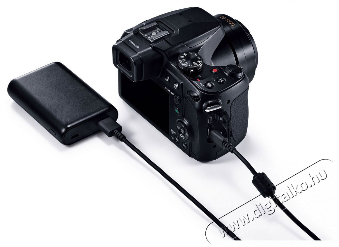 PANASONIC Lumix DC-FZ82D F&eacute;nyk&eacute;pezőg&eacute;p / kamera - Kompakt f&eacute;nyk&eacute;pezőg&eacute;p - Norm&aacute;l tud&aacute;s&uacute; kompakt - 519996