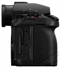 PANASONIC Lumix S1RII váz Fényképezőgép / kamera - Memóriakártyás videokamera - Kompakt - 520076