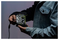 PDP Electric Xbox Series X|S/Xbox One/PC 3,5 mm audio vezetékes fantom fekete kontroller Iroda és számítástechnika - Játék konzol - Kontroller - 404662