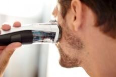 PHILIPS BT7204/85 Beardtrimmer series 7000 vákuumos szakállvágó  Szépségápolás / Egészség - Szőrtelenítő / borotva - Arc- és testszőrzet vágó, formázó - 331454