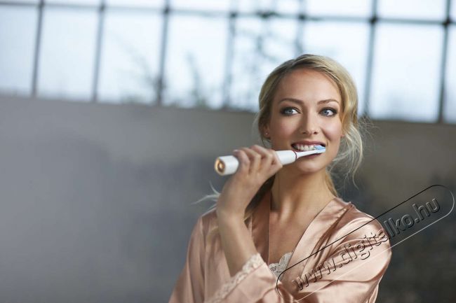 PHILIPS HX9312/04 Sonicare DiamondClean szónikus elektromos fogkefe Szépségápolás / Egészség - Száj / fog ápolás - Elektromos fogkefe - 331508