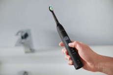 PHILIPS Sonicare ProtectiveClean Series 5100 HX6850/57 szónikus elektromos fogkefe UV fertőtlenítőve Szépségápolás / Egészség - Száj / fog ápolás - Elektromos fogkefe - 361863