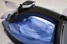 PHILIPS GC3920/20 ParfectCare gőzölős vasaló Háztartás / Otthon / Kültér - Vasaló - Vasaló - 318465