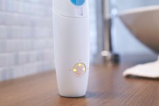 PHILIPS HX8331/02 Sonicare AirFloss Ultra fogköztisztító Szépségápolás / Egészség - Száj / fog ápolás - Fogkő eltávolító / polírozó - 331500