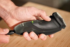 PHILIPS S3110/06 Shaver series 3000 borotva Szépségápolás / Egészség - Szőrtelenítő / borotva - Férfi borotva - 301199