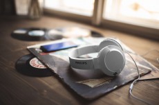 PHILIPS SHL3175WT/00 fejhallgató - fehér Audio-Video / Hifi / Multimédia - Fül és Fejhallgatók - Fejhallgató mikrofonnal / headset - 350708