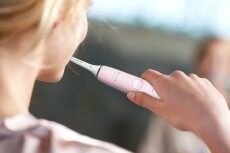 PHILIPS HX9911/29 Sonicare DiamondClean elektromos fogkefe Szépségápolás / Egészség - Száj / fog ápolás - Elektromos fogkefe - 362071