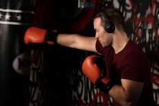 PHILIPS TASH402BK/00 wireless bluetooth fejhallgató headset - fekete Audio-Video / Hifi / Multimédia - Fül és Fejhallgatók - Fejhallgató mikrofonnal / headset - 362108
