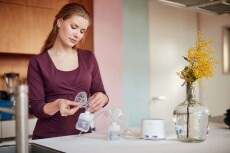 PHILIPS Avent SCF334/31 Ultra Comfort elektromos mellszívó Szépségápolás / Egészség - Baba mama termék - Mellszívó - 342363