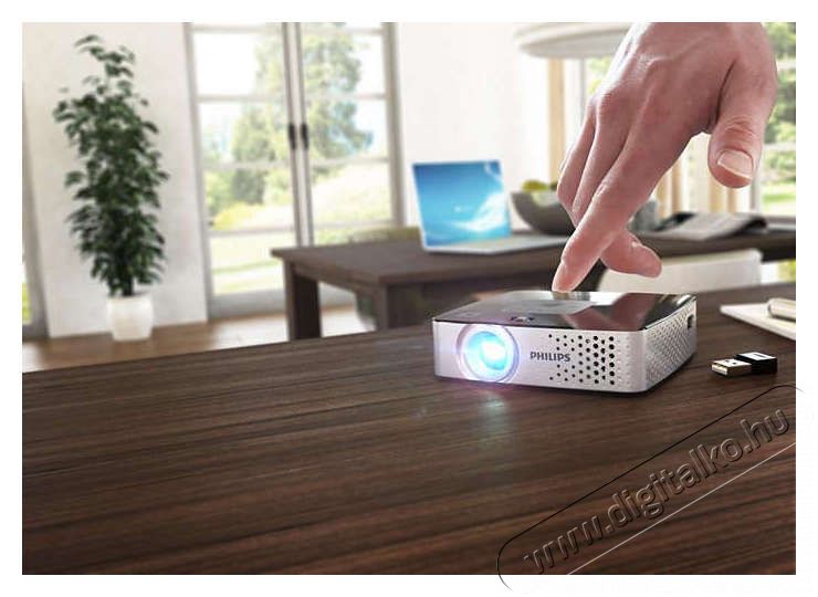 PHILIPS PPX3417W FWVGA 170ANSI Wi-Fi zseb LED projektor Televíziók - Kivetítő - Kivetítő - 312589