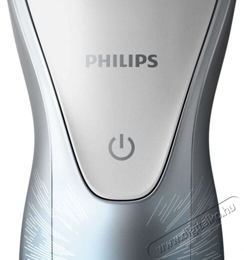 PHILIPS SW7700/67 Star Wars Special Edition nedves és száraz elektromos borotva Szépségápolás / Egészség - Szőrtelenítő / borotva - Férfi borotva - 331523