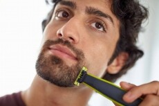 PHILIPS QP2520/30 OneBlade hibrid borotva Szépségápolás / Egészség - Szőrtelenítő / borotva - Férfi borotva - 342121