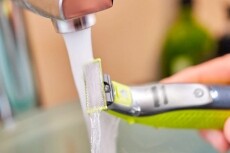 PHILIPS QP2530/30 Oneblade hibrid borotva Szépségápolás / Egészség - Szőrtelenítő / borotva - Férfi borotva - 348983