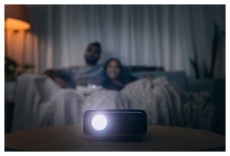 PHILIPS NPX320 NeoPix 320 Full HD fekete hordozható projektor Televíziók - Kivetítő - Kivetítő - 456390