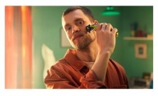 PHILIPS QP2830/20 BOROTVA SZETT Sz&eacute;ps&eacute;g&aacute;pol&aacute;s / Eg&eacute;szs&eacute;g - Szőrtelen&iacute;tő / borotva - F&eacute;rfi borotva - 470632