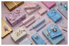 PHILIPS Sonicare 9900 DiamondClean Prestige Limited Edition Baby Blue HX9997/32 Elektromos fogkefe Sz&eacute;ps&eacute;g&aacute;pol&aacute;s / Eg&eacute;szs&eacute;g - Sz&aacute;j / fog &aacute;pol&aacute;s - Elektromos fogkefe - 525677