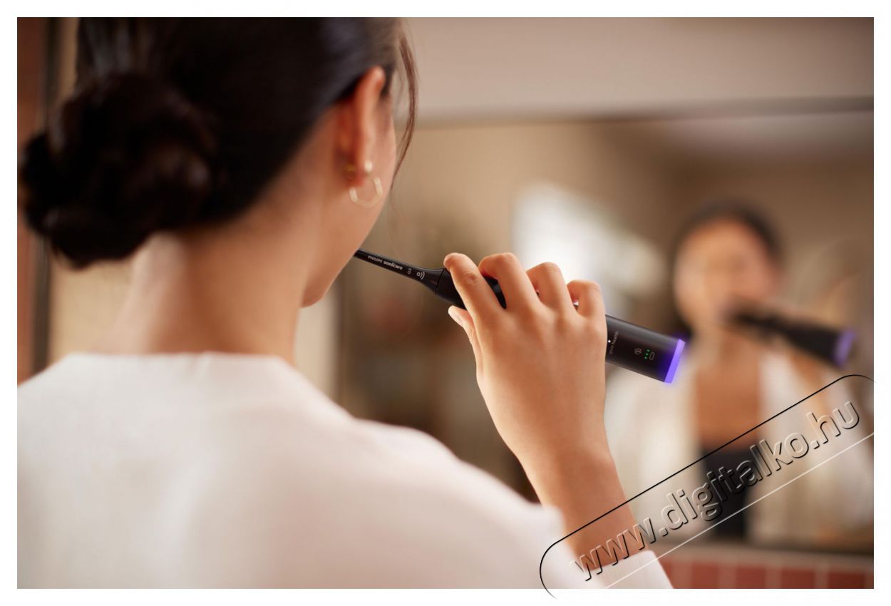 PHILIPS Sonicare 7100 HX7421/01 Elektromos fogkefe Sz&eacute;ps&eacute;g&aacute;pol&aacute;s / Eg&eacute;szs&eacute;g - Sz&aacute;j / fog &aacute;pol&aacute;s - Elektromos fogkefe - 525669