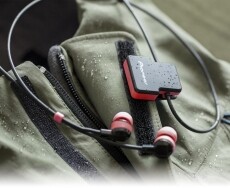 Pioneer SE-CL5BT-R fülhallgató - piros Audio-Video / Hifi / Multimédia - Fül és Fejhallgatók - Fülhallgató mikrofonnal / headset - 338272