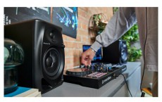 Pioneer Pioneer DJ DM-50D fekete asztali monitor hangfalpár Autóhifi / Autó felszerelés - Autó hangsugárzó - Hangszóró - 457004