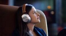 Pioneer SE-MS7BT-T mikrofonos fejhallgató Audio-Video / Hifi / Multimédia - Fül és Fejhallgatók - Fejhallgató mikrofonnal / headset - 309814