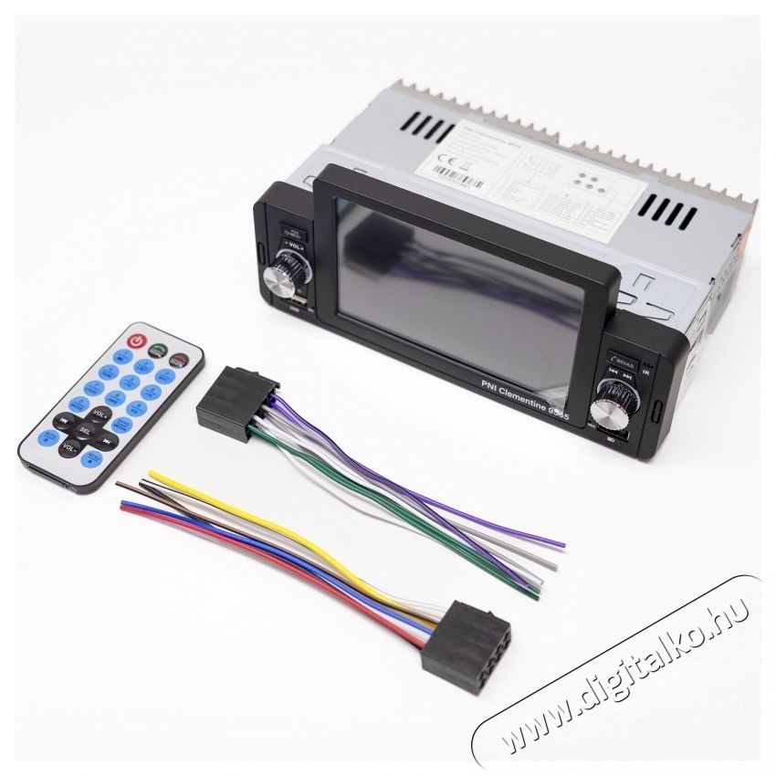 PNI Clementine 9555 Aut&oacute;s MP5 lej&aacute;tsz&oacute; Aut&oacute;hifi / Aut&oacute; felszerel&eacute;s - Aut&oacute;r&aacute;di&oacute; fejegys&eacute;g - Aut&oacute;r&aacute;di&oacute; fejegys&eacute;g - 535501