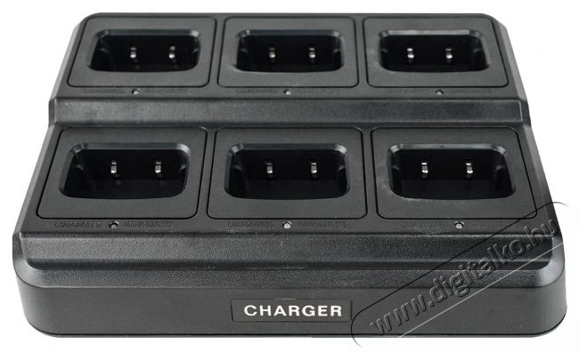 PNI WCR406 t&ouml;bbfunkci&oacute;s t&ouml;ltő 6 PNI PMR R40 PRO r&aacute;di&oacute;&aacute;llom&aacute;s egyidejű t&ouml;lt&eacute;s&eacute;hez Akkuk &eacute;s t&ouml;ltők - Li-ion akkumul&aacute;tor &eacute;s t&ouml;ltő (gy&aacute;ri) - T&ouml;ltő / h&aacute;l&oacute;zati adapter - 535538