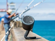 Polk Audio SWIMMER JR BLACK Újdonságok - Új termékek - 341773