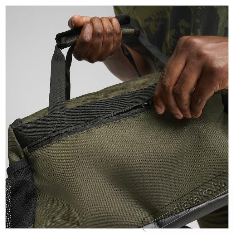 Puma Training Kis sportt&aacute;ska, ol&iacute;vaz&ouml;ld H&aacute;ztart&aacute;s / Otthon / K&uuml;lt&eacute;r - J&aacute;t&eacute;k / Sport - Kieg&eacute;sz&iacute;tő - 535623