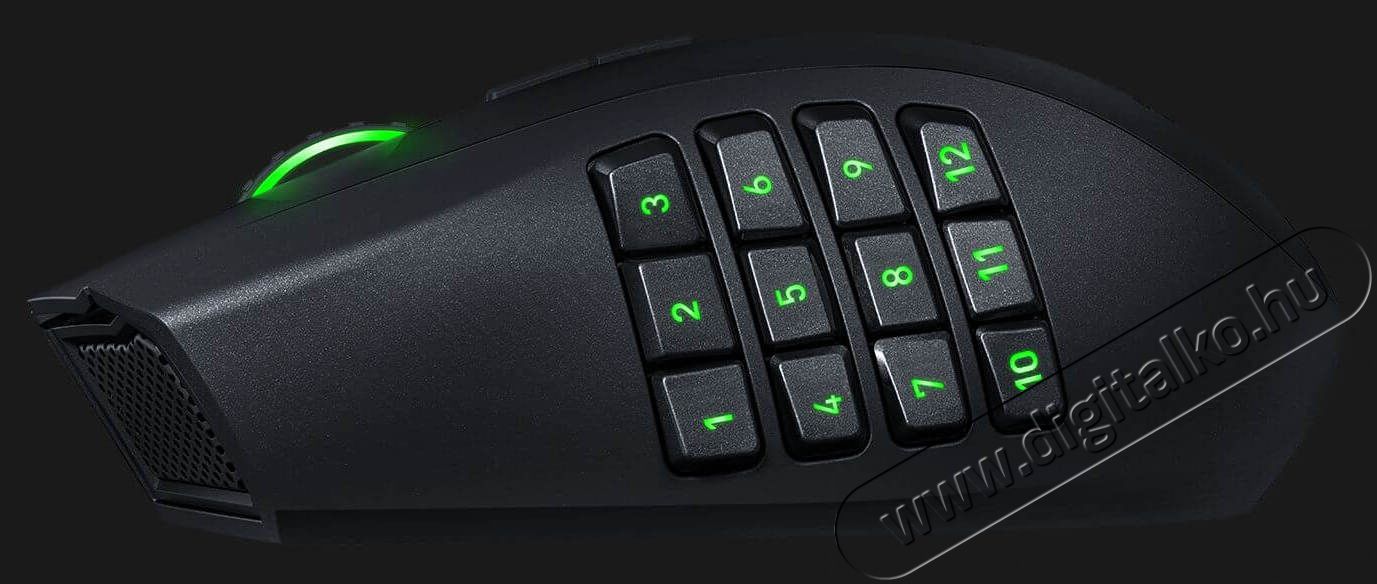 Razer Naga Epic Chroma vezeték nélküli Gamer egér (RZ01-01230100-R3G1) Iroda és számítástechnika - Egér - Vezeték nélküli egér - 324572
