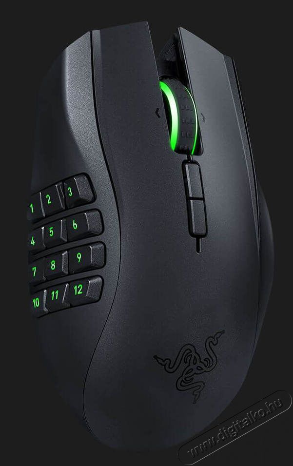 Razer Naga Epic Chroma vezeték nélküli Gamer egér (RZ01-01230100-R3G1) Iroda és számítástechnika - Egér - Vezeték nélküli egér - 324572