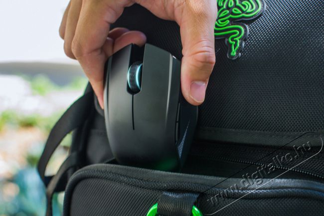 Razer Orochi 2015 vezeték nélküli Gamer egér (RZ01-01550100-R3G1) Iroda és számítástechnika - Egér - Vezeték nélküli egér - 324576