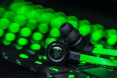 Razer Hammerhead Pro V2 headset (RZ04-01730100-R3G1) Audio-Video / Hifi / Multimédia - Fül és Fejhallgatók - Fülhallgató mikrofonnal / headset - 324616