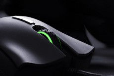 Razer DeathAdder Elite vezeték nélküli Gamer egér (RZ01-02010100-R3G1) Iroda és számítástechnika - Egér - Vezetékes egér - 324580