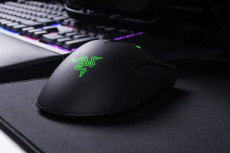 Razer DeathAdder Elite vezeték nélküli Gamer egér (RZ01-02010100-R3G1) Iroda és számítástechnika - Egér - Vezetékes egér - 324580