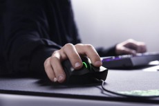 Razer DeathAdder Elite vezeték nélküli Gamer egér (RZ01-02010100-R3G1) Iroda és számítástechnika - Egér - Vezetékes egér - 324580
