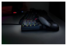 Razer Tartarus V2 fekete Gaming numerikus billentyűzet Mobil / Kommunikáció / Smart - Tablet / E-book kiegészítő, tok - Billentyűzet - 455580