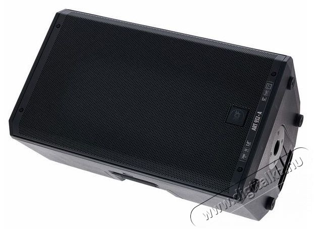 RCF ART 932-A Audio-Video / Hifi / Multim&eacute;dia - Hangfal - Hangfalszett - &Aacute;ll&oacute; / front hangfal - 521112