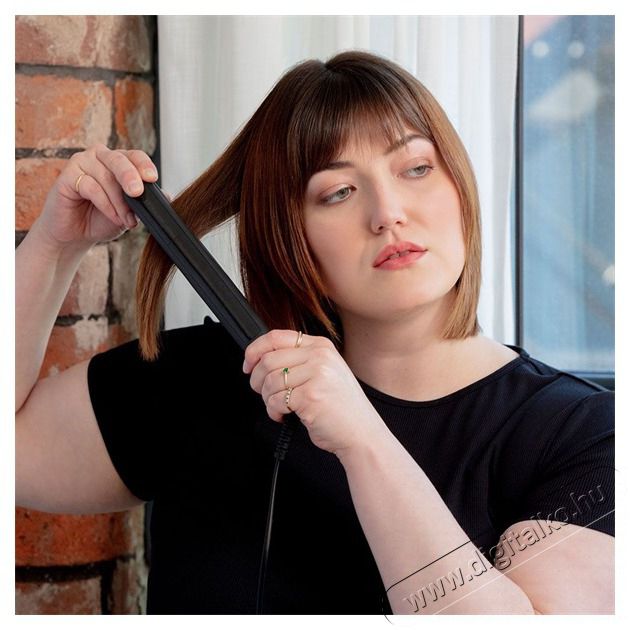 Remington S1370 Ceramic Straight 215 hajsim&iacute;t&oacute; Sz&eacute;ps&eacute;g&aacute;pol&aacute;s / Eg&eacute;szs&eacute;g - Haj&aacute;pol&aacute;s - Hajvasal&oacute; / egyenes&iacute;tő - 513641