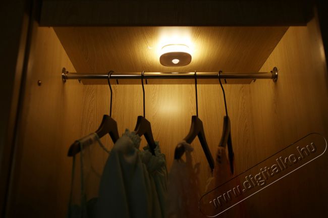 Retlux RNL 105 LED éjszakai fény PIR 3xAAA WW Háztartás / Otthon / Kültér - Világítás / elektromosság - Éjszakai irányfény - 351865