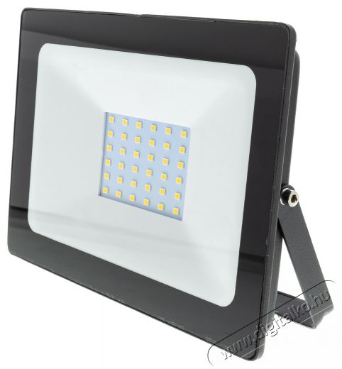 Retlux RSL 244 LED floodlight 30W 4000K Háztartás / Otthon / Kültér - Világítás / elektromosság - Kerti / kültéri lámpa - 351868