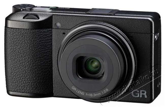 Ricoh GR IIIx F&eacute;nyk&eacute;pezőg&eacute;p / kamera - Kompakt f&eacute;nyk&eacute;pezőg&eacute;p - Norm&aacute;l tud&aacute;s&uacute; kompakt - 520009