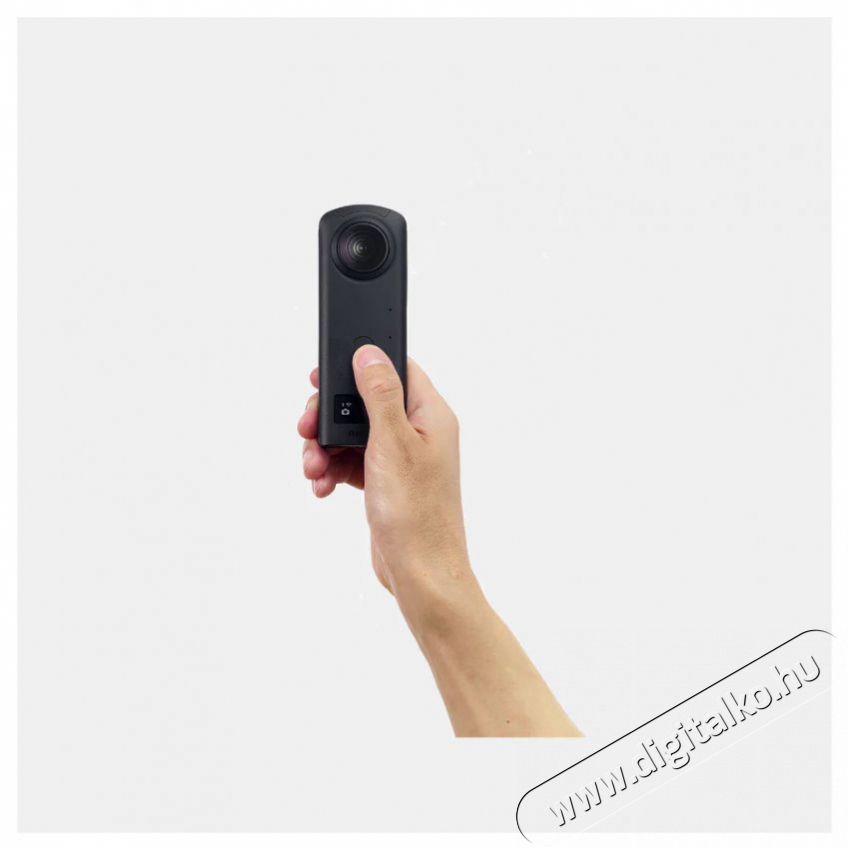 Ricoh THETA Z1 51 GB fekete F&eacute;nyk&eacute;pezőg&eacute;p / kamera - Sport kamera - 4K felbont&aacute;s&uacute; - 519923