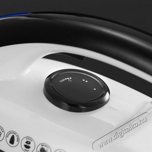 Russell Hobbs 24420-56 Steam Power gőzállomás - fekete Háztartás / Otthon / Kültér - Vasaló - Gőzállomás - 337541