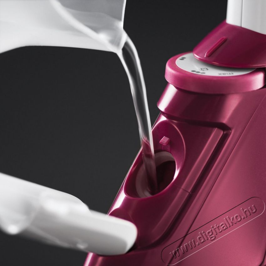 Russell Hobbs 24820-56/RH Light & Easy gőzőlös vasaló Háztartás / Otthon / Kültér - Vasaló - Vasaló - 326674
