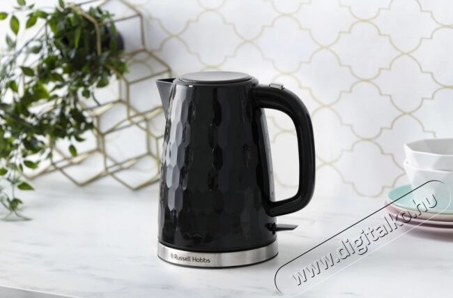 Russell Hobbs 26051-70/RH Honeycomb vízforraló - fekete  Konyhai termékek - Vízforraló / teafőző - 369766