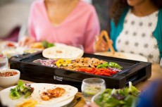 Russell Hobbs 22550-56 Fiesta sütőlap, levehető lappal Konyhai termékek - Konyhai kisgép (sütés / főzés / hűtés / ételkészítés) - Kontakt grill sütő / sütőlap - 298338