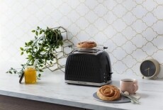Russell Hobbs 26061-56/RH Honeycomb kenyérpirító - fekete  Konyhai termékek - Konyhai kisgép (sütés / főzés / hűtés / ételkészítés) - Kenyérpirító - 369767