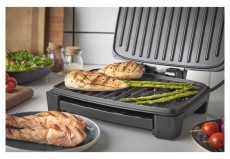 Russell Hobbs George Foreman 28310-56/GF Immersa Grill Medium fekete kontaktgrill Konyhai termékek - Konyhai kisgép (sütés / főzés / hűtés / ételkészítés) - Kontakt grill sütő / sütőlap - 497845